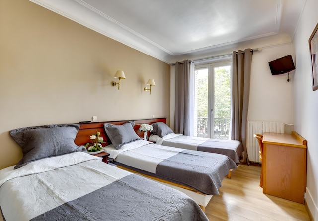 オテル デュ スクエア ダンヴェール