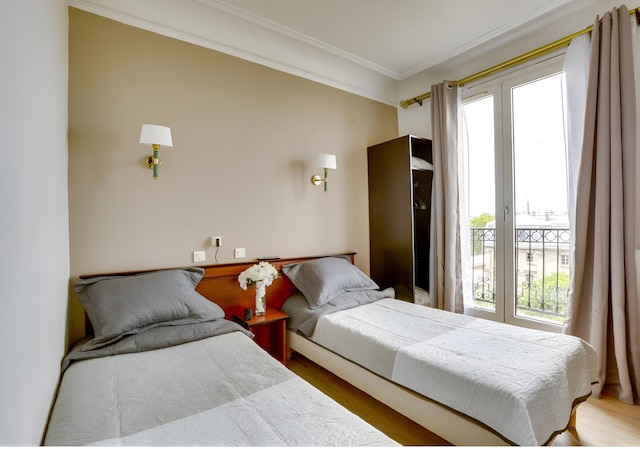 オテル デュ スクエア ダンヴェール