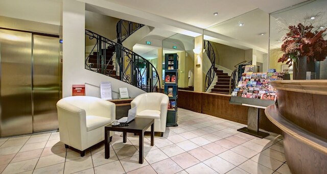 オテル デュ ミディ パリ モンパルナス