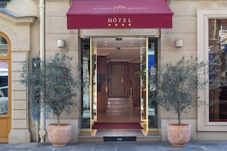 ホテル エタジュニ オペラ