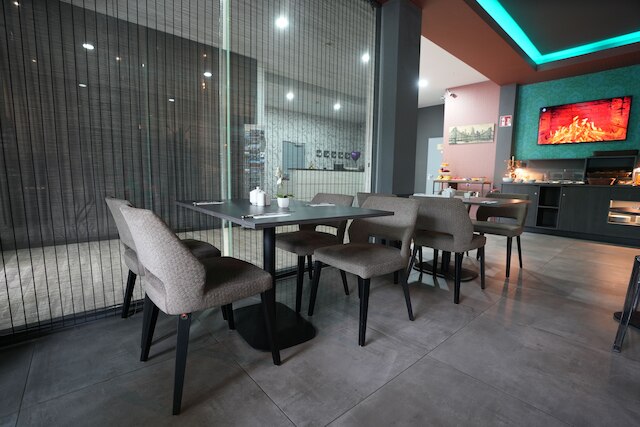 ホテル アタッシェ