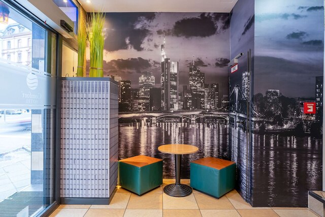 コンフォート ホテル フランクフルト セントラル ステーション