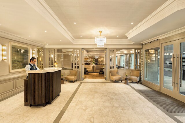 ブルックス ホテル