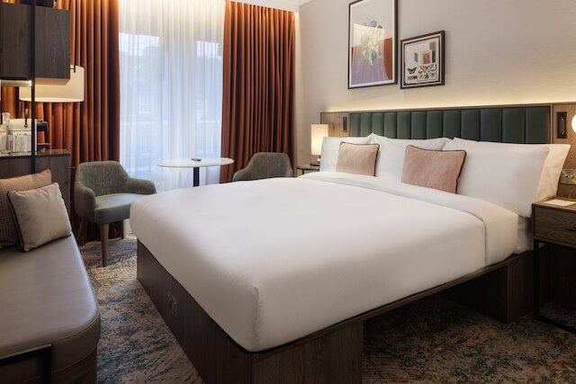 ザ メモワール クラブ（フォーマリー アンバサダーズ ブルームズベリー）