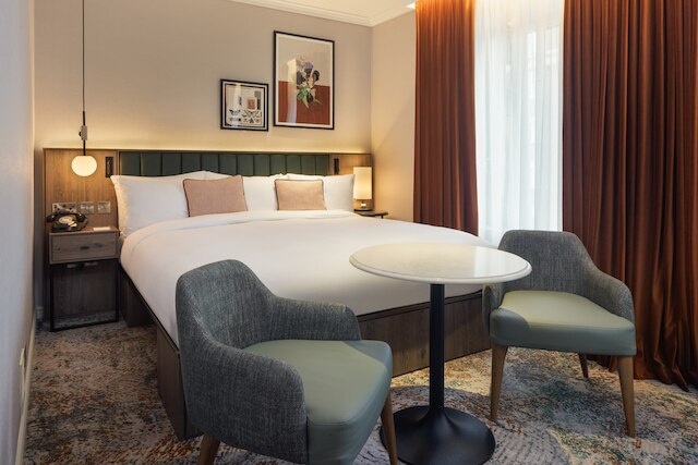 ザ メモワール クラブ（フォーマリー アンバサダーズ ブルームズベリー）