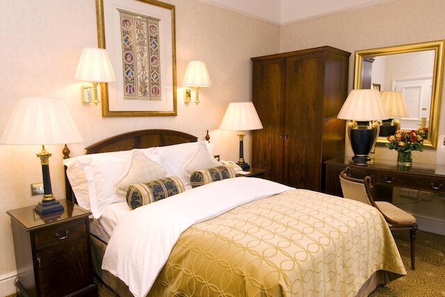 コロネード ホテル ロンドン