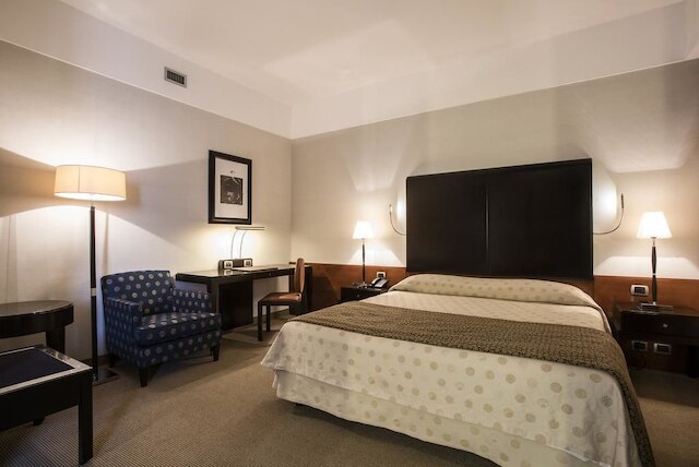 フライオンホテル