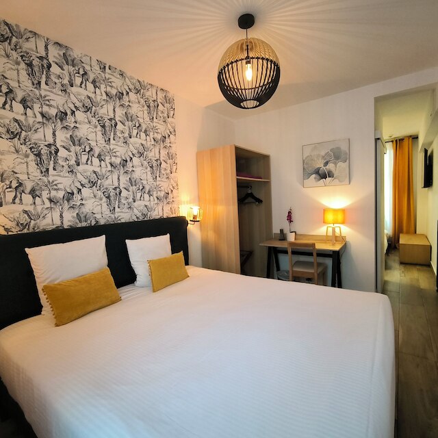 ホテル ル トゥエルブ