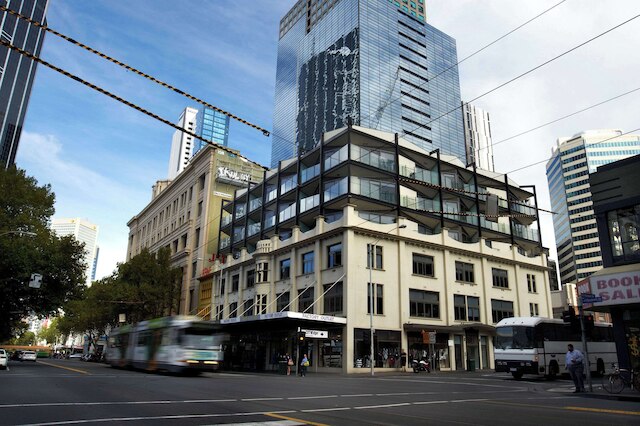 コンフォート アパートメンツ オン エリザベス