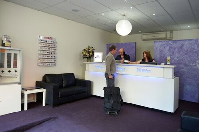 コンフォート アパートメンツ オン エリザベス