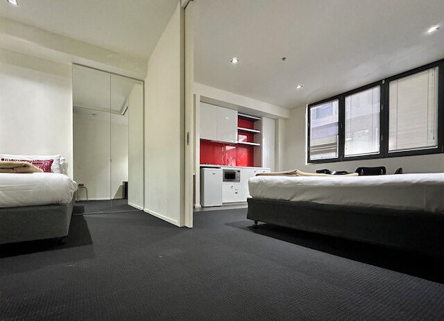 コンフォート アパートメンツ オン エリザベス