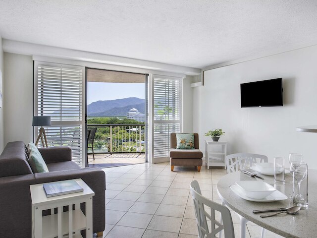 ブレークフリー ロイヤル ハーバー