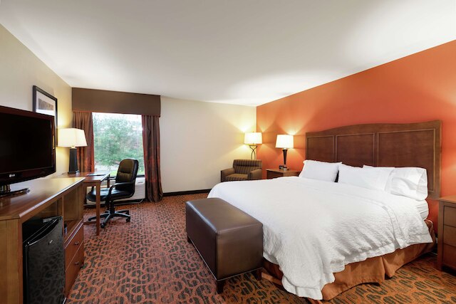 ハンプトン イン ホウマー