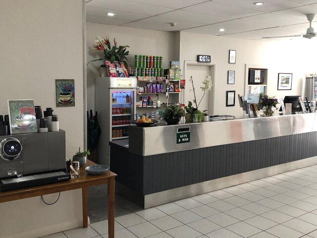 ケアンズ プラザ ホテル