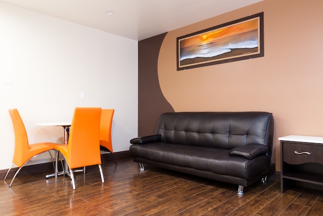 レドンド ピア イン