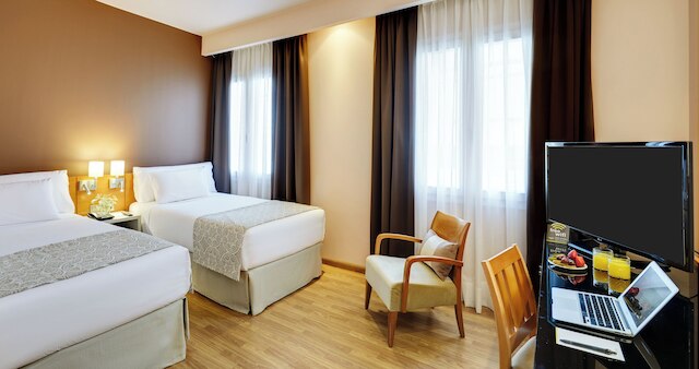 ホテル セルコテル アルカラ 611