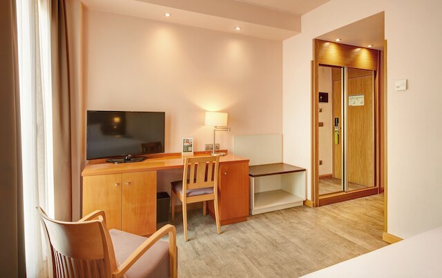 ホテル セルコテル アルカラ 611