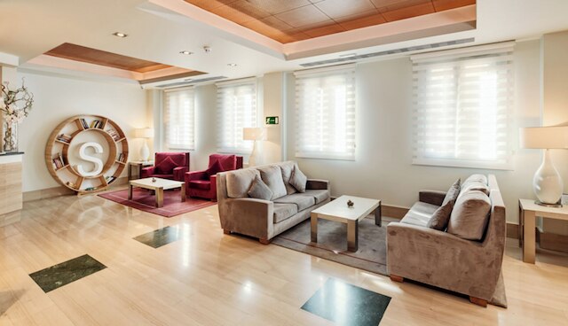 ホテル セルコテル アルカラ 611