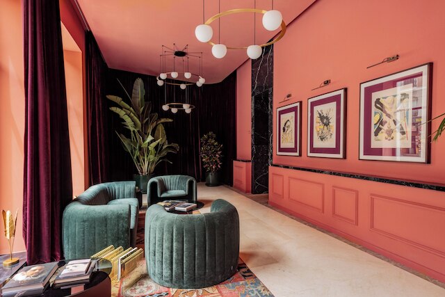 "カーサ・デ・ラス・アーテス、メリア・コレクションのメンバー"