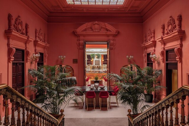 "カーサ・デ・ラス・アーテス、メリア・コレクションのメンバー"