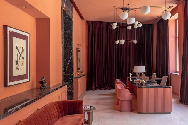 "カーサ・デ・ラス・アーテス、メリア・コレクションのメンバー"