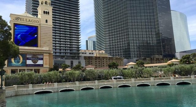 ジョッキー リゾート スイーツ センター ストリップ