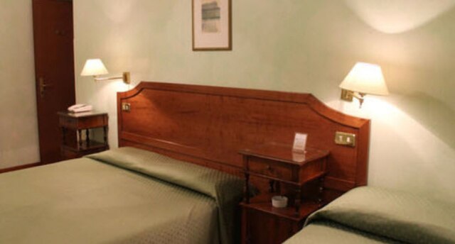 ホテル フィオーリ