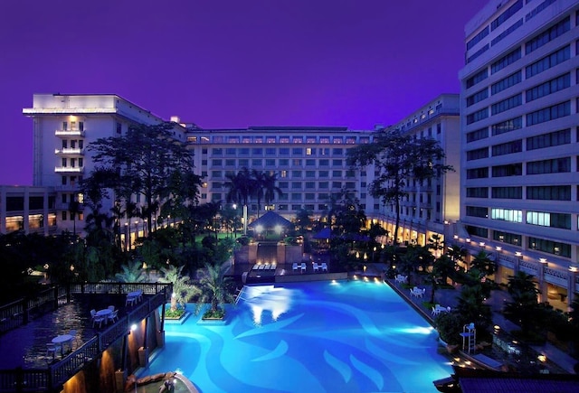 ドンファンホテル広州 (广州东方宾馆)