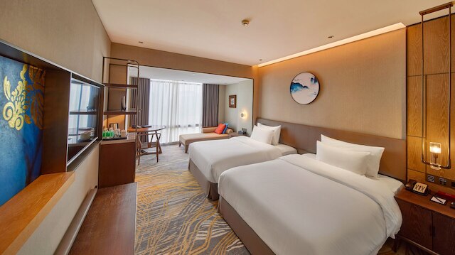 ドンファンホテル広州 (广州东方宾馆)