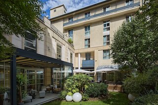 ホテル アンプール