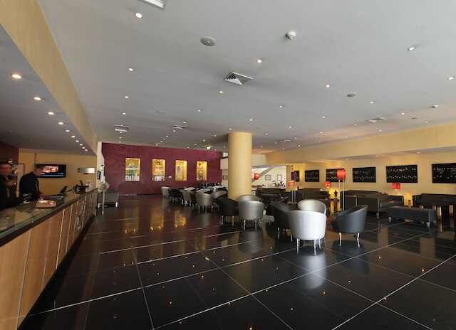 ヴィラ ガレ オペラ ホテル