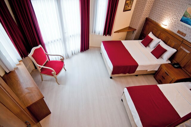 アルテフェス ホテル オールド シティ