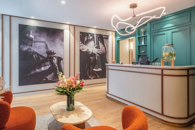 ディエーズ オテル バスティーユ