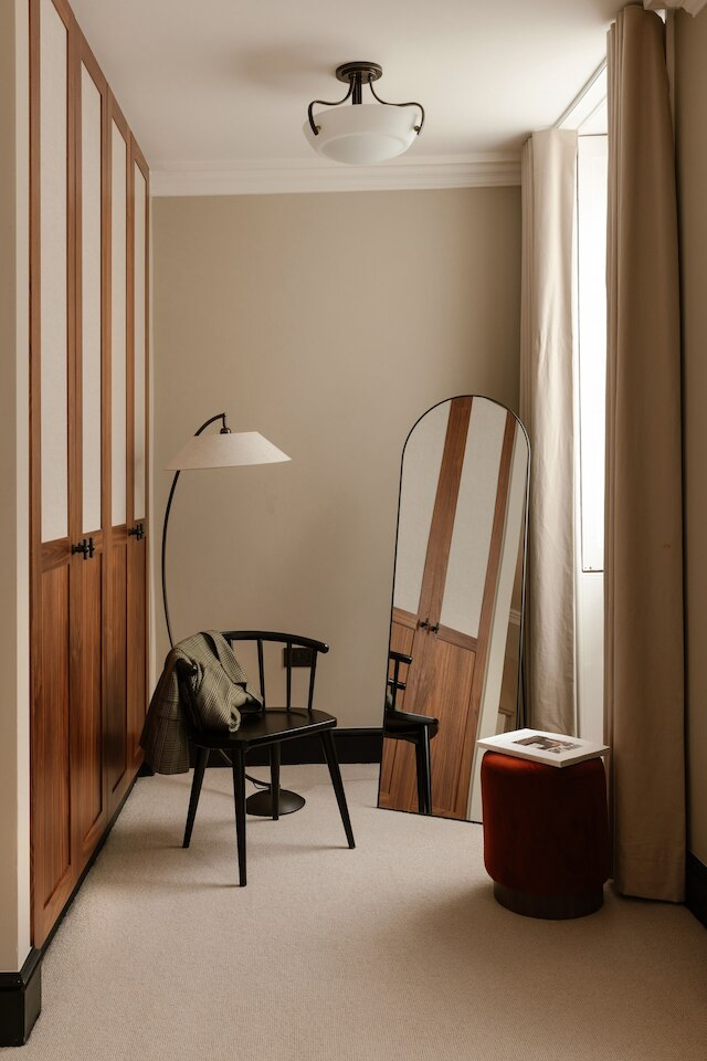 ネイティブ キングズ ワードローブ、セントポールズ