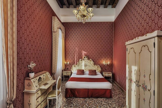 ホテル トレ アルキ