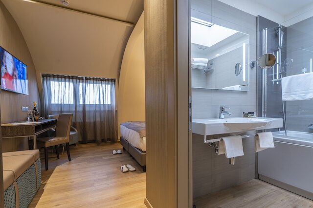 スマート ホテル ホリデイ