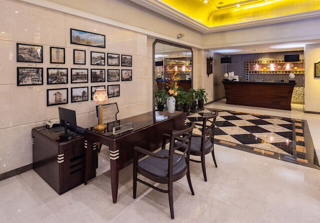 Broadway Mansions Hotel - Bund Shanghai (上海大厦)