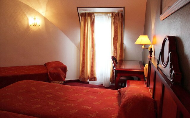 オテル メトロポール