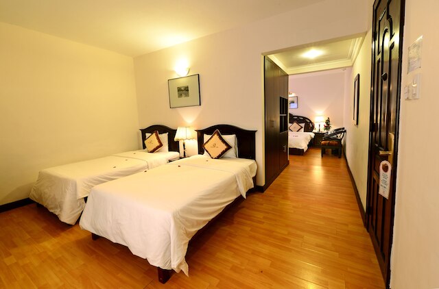 センチュリー リバーサイド ホテル フエ