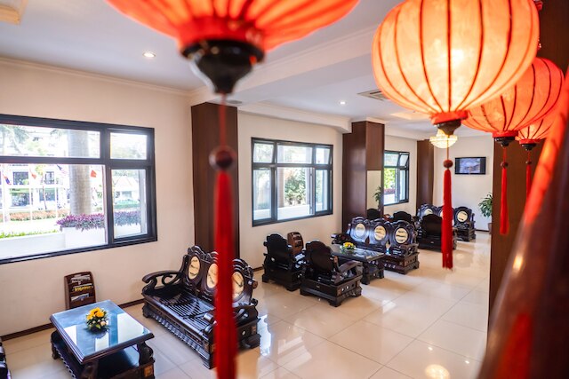 センチュリー リバーサイド ホテル フエ