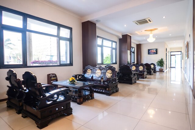 センチュリー リバーサイド ホテル フエ