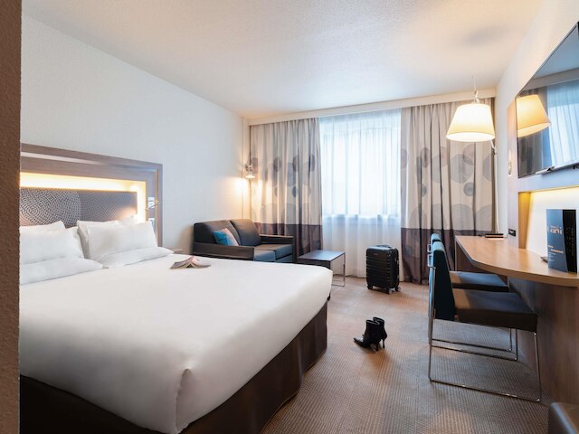 ノボテル パリ 17