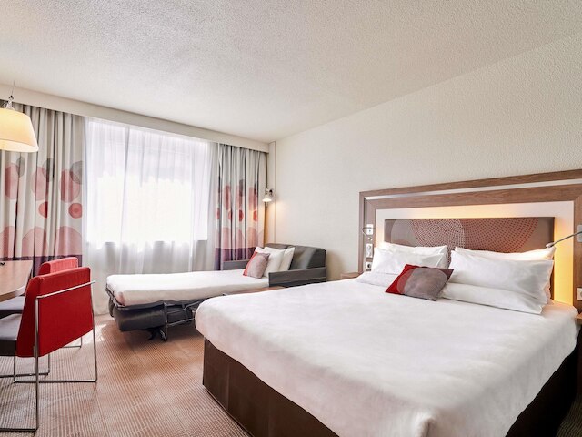 ノボテル パリ 17