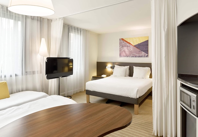 B&B ホテル パリ グラン ロワシー CDG 空港