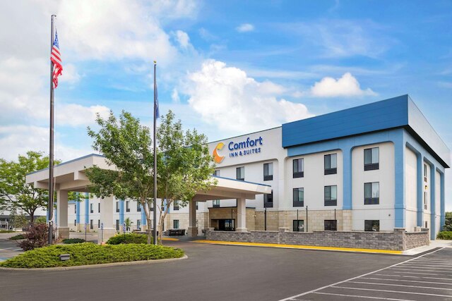 コンフォート イン & スイーツ ラピッド シティ ニア マウント ラッシュモア