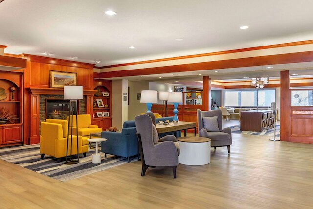 コンフォート  イン & スイーツ ラピッド シティ ニア マウント ラッシュモア