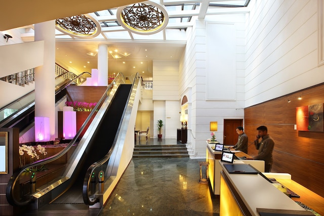 ビレッジ  ホテル アルバート コート 、イ ファー イースト ホスピタリティ