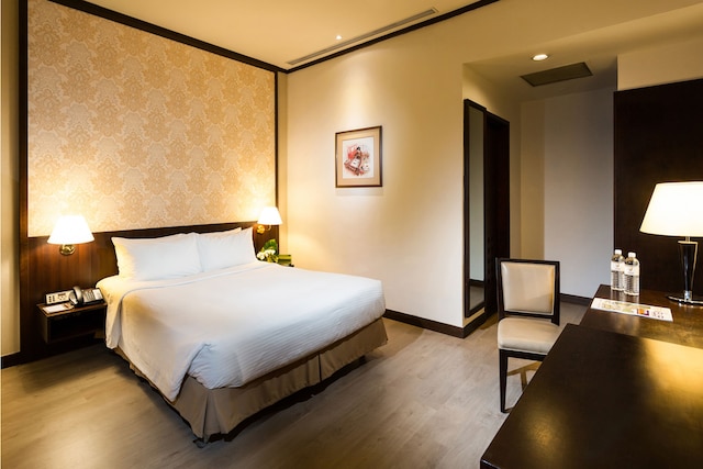 ビレッジ  ホテル アルバート コート 、イ ファー イースト ホスピタリティ