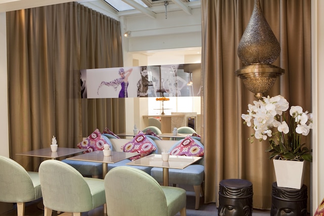 ホテル メイイェット