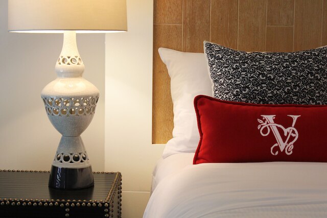 ホテル バレンシア サンタナ ロウ